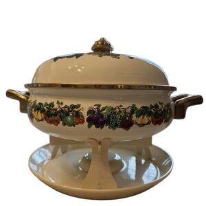 🆕Tabletops Unlimited Kensington Garden 10" Covered Enamel Casserole Warmer Stand